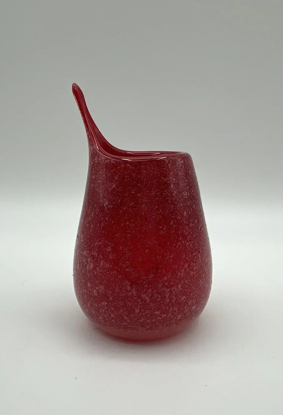 Hand Blown Red Art Glass Stretch Lip Spouted Bud Vase 4” Mid Century Style